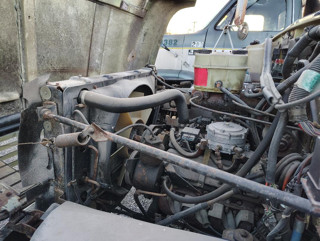 1998 GMC Top Kick C5500 - Image 13